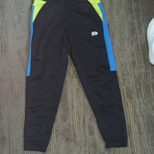 Nike joggers